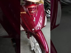 CUB موتورسیکلت شکل فشرده خطوط صاف و جزئیات با دقت طراحی شده